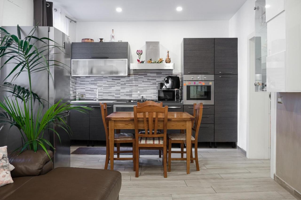 Apartamento Piagentina 01 *